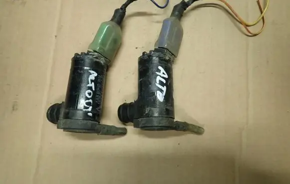 Suzuki Alto Windscreen/windshield washer pump