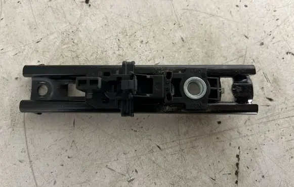Skoda Rapid (NH) Seat belt height adjuster 3C8857819A