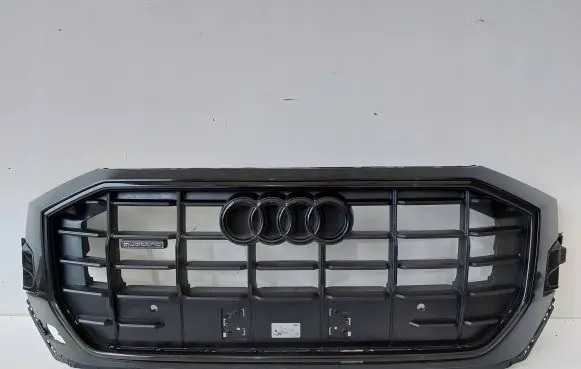 Audi Q8 Front bumper upper radiator grill 4M8853651AL