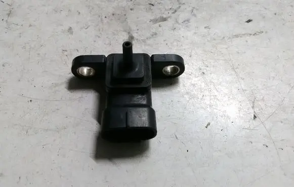 Toyota Avensis T250 Air pressure sensor 8942120200
