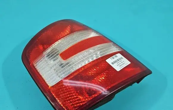 Skoda Fabia Mk1 (6Y) Rear/tail lights IMPRK1531392