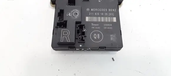Mercedes-Benz E W211 Door control unit/module 2118201626