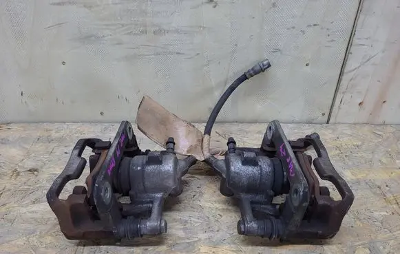 Mercedes-Benz B W245 Rear brake caliper 872BD3