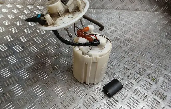 KIA Rio In-tank fuel pump 311101R200 1000992490