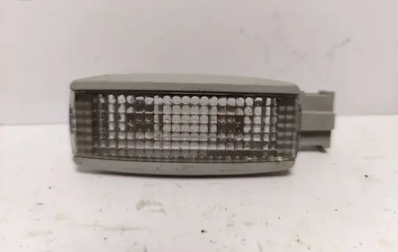 Volkswagen PASSAT B5.5 Other interior light 3B0947113