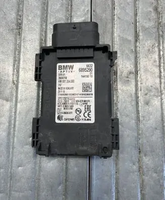 BMW 5 G30 G31 G38 Blind spot module 6895290 28650708 14415010