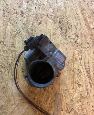 Seat Ibiza III (6L) Throttle valve 045128063G