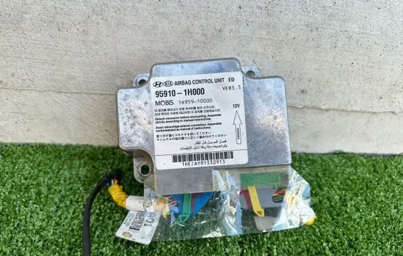 KIA Ceed Airbag control unit/module 1H000