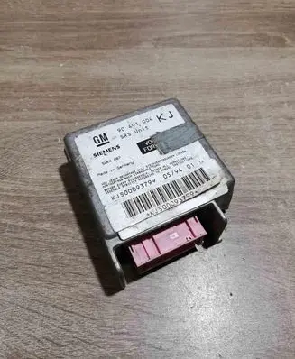 Opel Omega B1 Airbag control unit/module 90491004