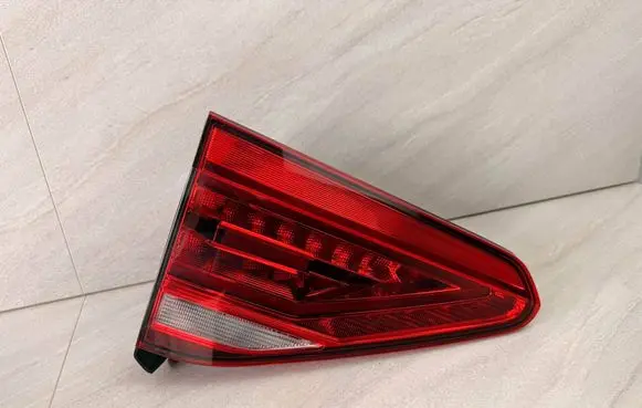 Volkswagen Touran III Tailgate rear/tail lights 5TA945307 5TA945309