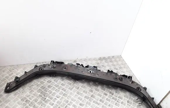 Top upper radiator support slam panel