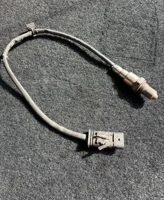 BMW X3 F25 Lambda probe sensor 8589104