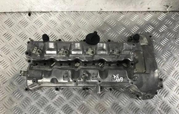 Toyota Avensis T250 Rocker cam cover 1120126030 03180845