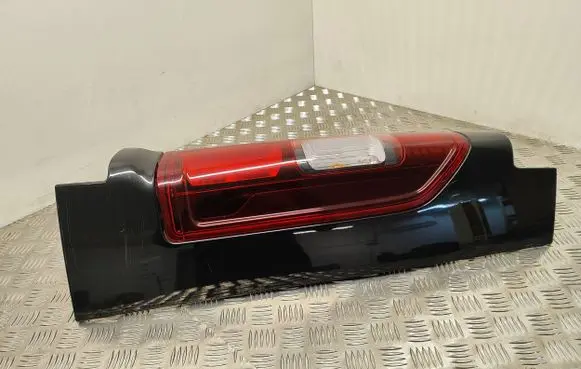 Opel Vivaro Rear/tail lights 265A13908R 108406A2 108407A2
