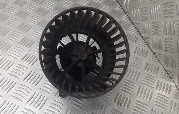 Ford Fusion Front door blower motor 1736005401