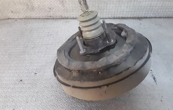 Citroen C4 Grand Picasso Brake booster 9684423880
