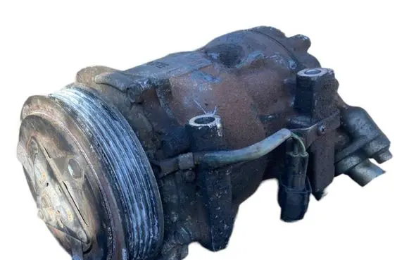 Volvo V50 Air conditioning (A/C) compressor (pump) 31291882 SD7V16