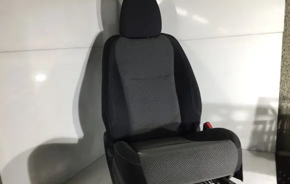 Front passenger seat