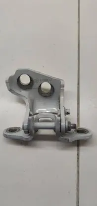 Renault Clio V Rear door upper hinge 1122003