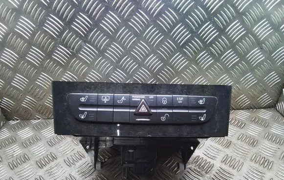 Mercedes-Benz E AMG W211 A set of switches A2116800552 161072