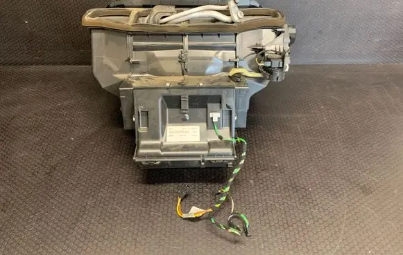 Interior heater climate box assembly