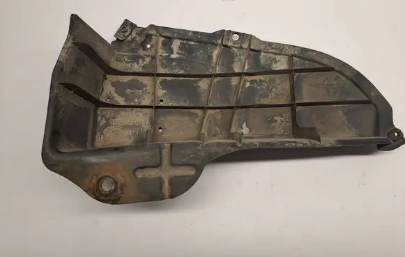 Lexus RX 330 - 350 - 400H Other under body part 5872348010