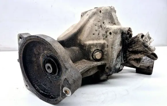Volvo XC70 Rear differential 01023744