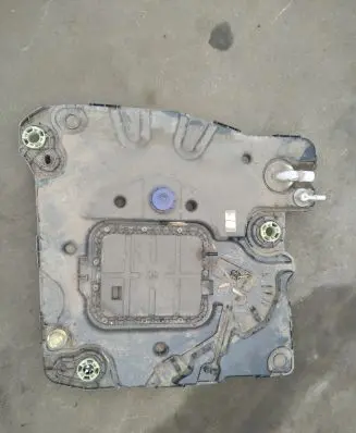 Opel Crossland X AdBlue liquid reservoir 9810883580