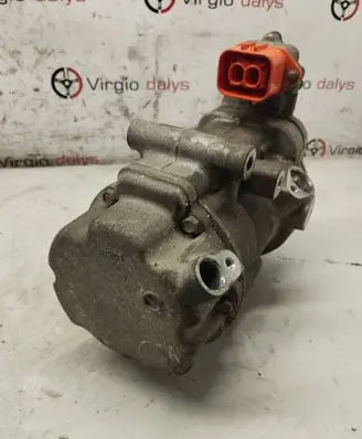Nissan Leaf II (ZE1) Air conditioning (A/C) compressor (pump) 926005SA1B 07E01271
