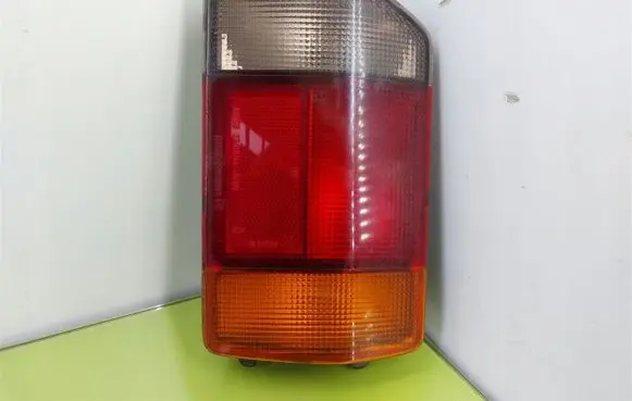 Suzuki Wagon R+ Rear/tail lights 3308614R