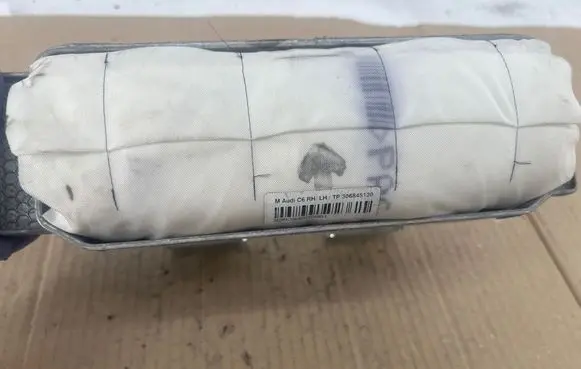Audi A6 S6 C6 4F Passenger airbag 4F2880204F 306058799AD 20090080236