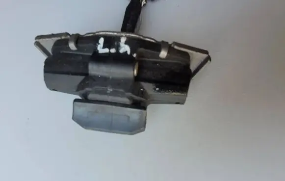 Fiat 500X Front door check strap stopper