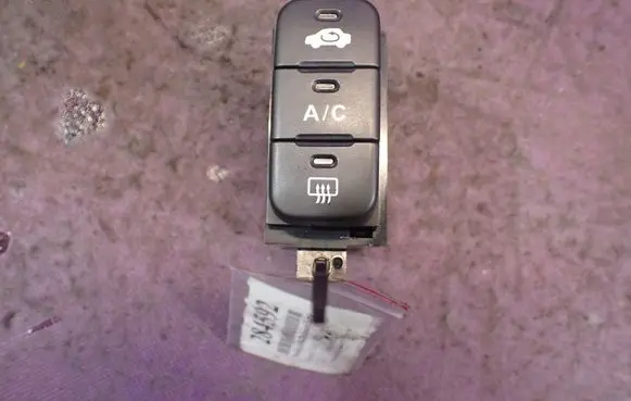 Honda Civic Air conditioning (A/C) switch 