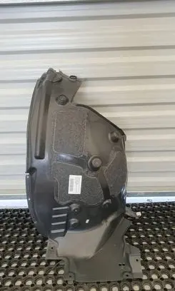 BMW 8 G14 Front wheel arch liner splash guards 7423771