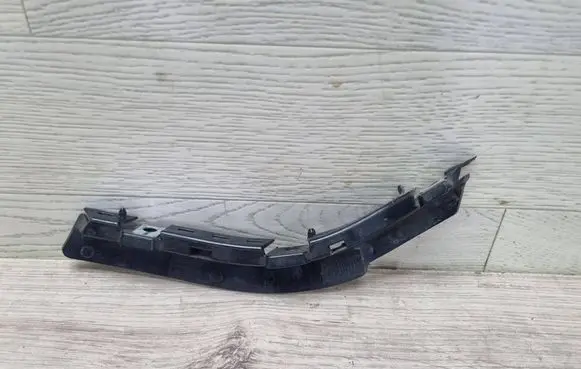 Mercedes-Benz Vito Viano W447 Front bumper mounting bracket A4478850521