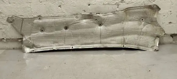 Mercedes-Benz AMG GT R190 C190 Center/middle under tray cover A1906829900