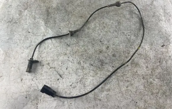Volvo V70 ABS brake wheel speed sensor 9496961 10071160463