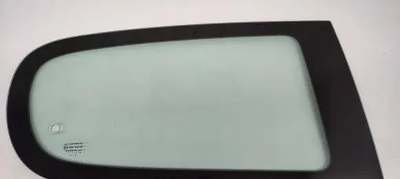 Rear door window glass