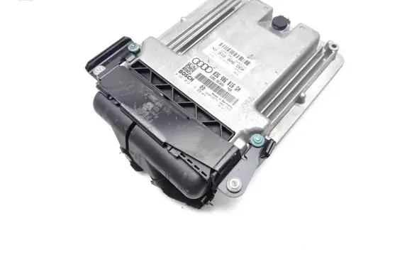 Audi A4 S4 B6 8E 8H Engine control unit/module 03G906016GN 0281012113