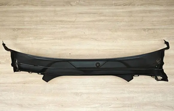 BMW 5 G30 G31 G38 Wiper trim 7388714