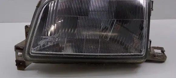 Renault Clio I Headlight/headlamp 
