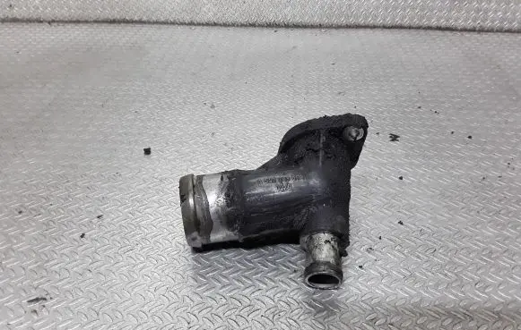 Chrysler 300 - 300C Engine coolant pipe/hose A6422030131