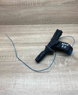 Ford Mondeo MK II Indicator stalk 93BG13B302AB G952A