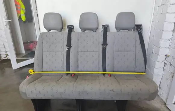 Volkswagen II LT Second row seats 