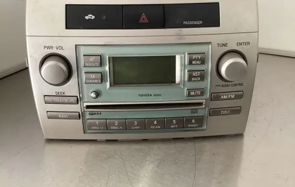 Toyota Corolla Verso AR10 Radio/CD/DVD/GPS head unit 861200F010 CQTS7421LC