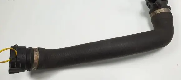 BMW 5 E60 E61 Engine coolant pipe/hose 7519257