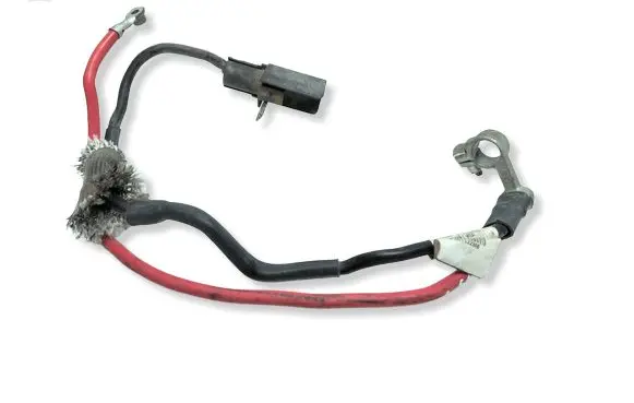 Volkswagen PASSAT B7 Positive cable (battery) 1K0971228AB