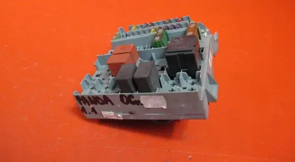 Fiat Panda II Fuse module 46841645