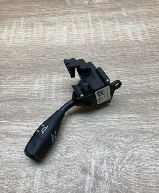 Mercedes-Benz E W211 Steering wheel adjustment handle/lever A1715402945