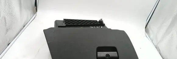 BMW 5 E39 Glove box 7061